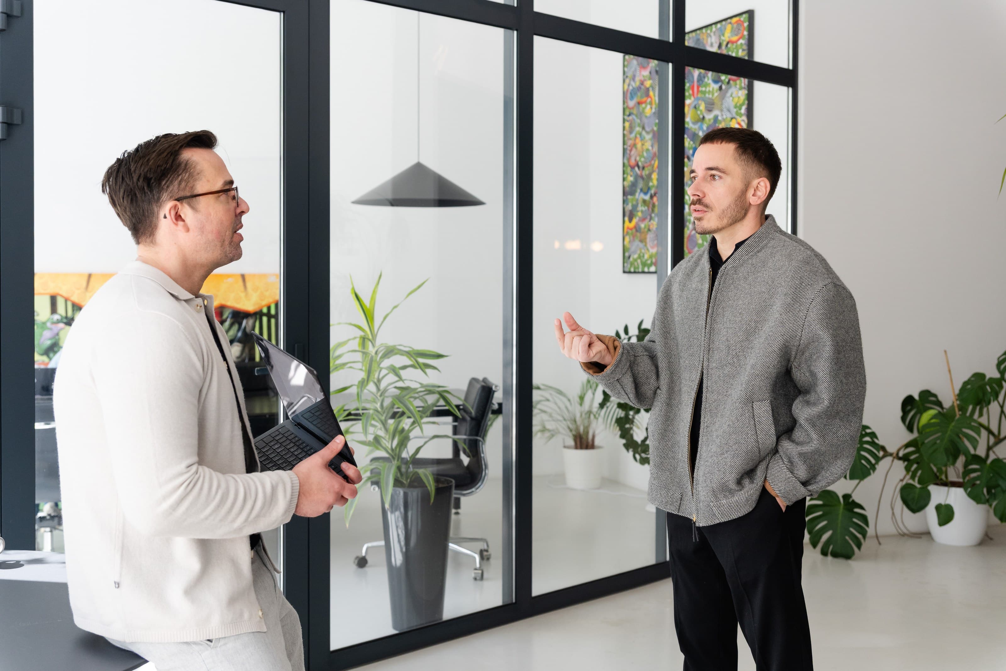 David Rost im Gespräch im MYTY Office